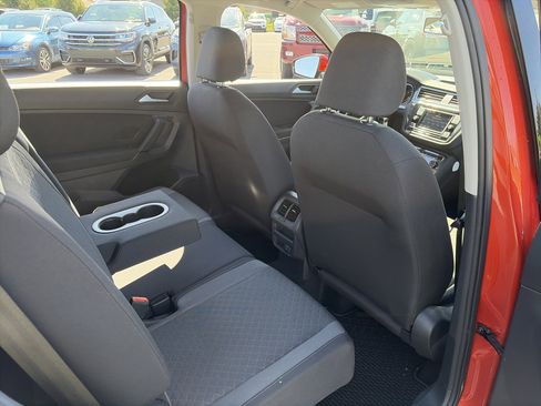 Used 2019 Volkswagen Tiguan S w/ 3rd Row Seat Package AWD/4WD image 26