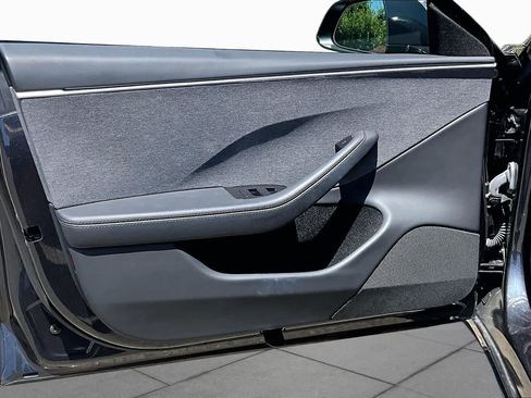 Used 2025 Tesla Model 3 RWD image 21