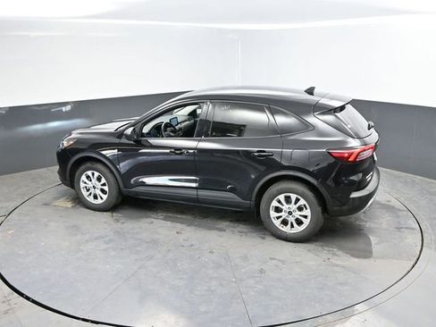 Used 2025 Ford Escape Active AWD/4WD image 42