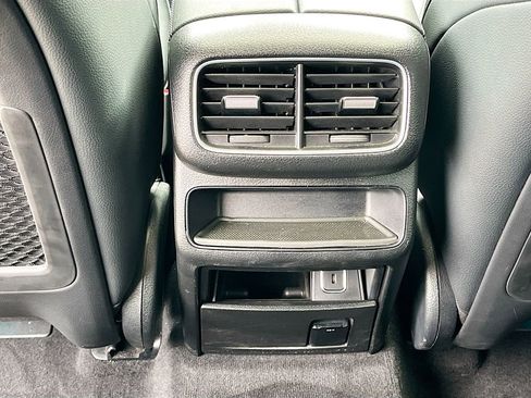 Used 2023 Mercedes-Benz GLE 350 image 32