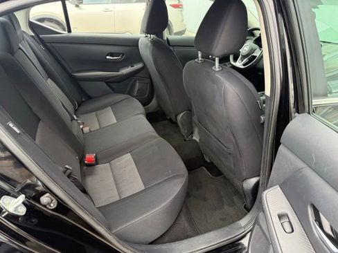 Used 2022 Nissan Sentra SV w/ Trunk Package image 27