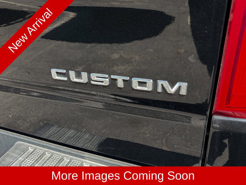 Used 2020 Chevrolet Silverado 1500 Custom w/ Custom Value Package RWD image 10