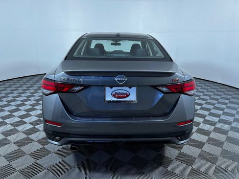 Used 2025 Nissan Sentra SR FWD image 6