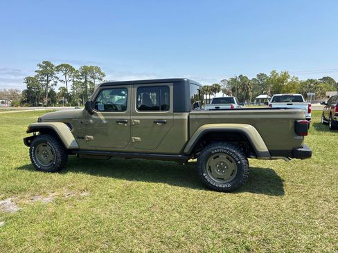 New 2026 Jeep Gladiator Willys AWD/4WD image 5