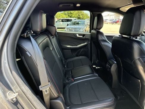 Used 2025 Ford Escape ST-Line FWD image 27