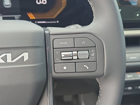 New 2027 Kia Seltos S FWD image 30