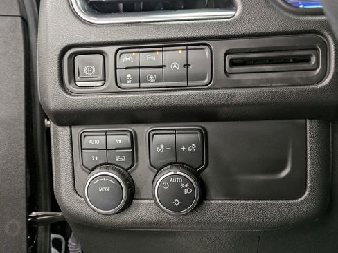 Used 2015 Buick Encore Premium AWD/4WD image 28