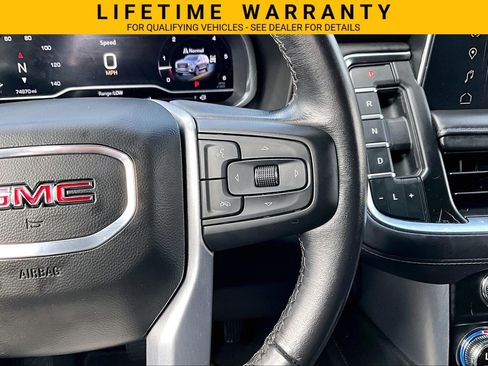 Used 2022 GMC Yukon XL SLE w/ Gmc Pro Safety Plus Package AWD/4WD image 25