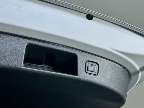 Used 2024 Honda Prologue Touring image 30