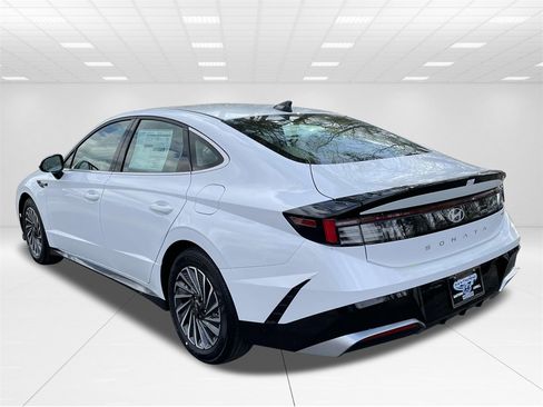 New 2025 Hyundai Sonata SEL image 5