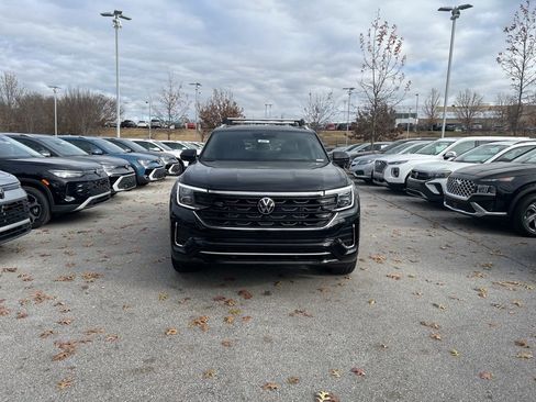 New 2026 Volkswagen Atlas Cross Sport SEL Premium R-Line AWD/4WD image 8