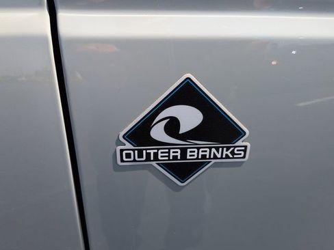 Used 2023 Ford Bronco Outer Banks image 10