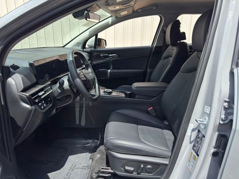Used 2026 Kia Sportage EX AWD/4WD image 15