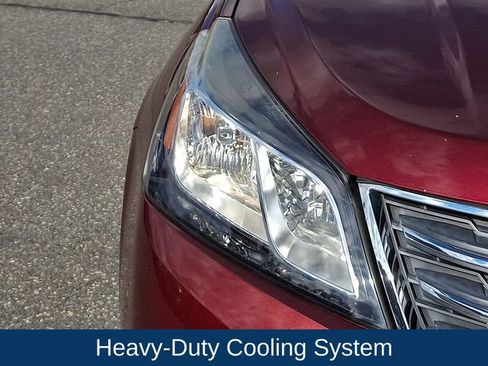 Used 2017 Chevrolet Traverse LT image 12