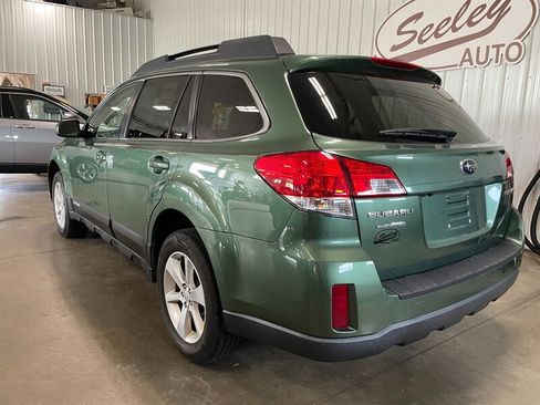 Used 2013 Subaru Outback 2.5i Premium AWD/4WD image 3