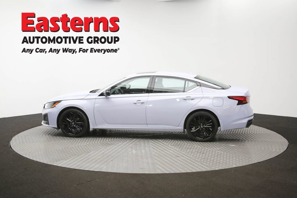 Used 2023 Nissan Altima 2.5 SR w/ SR Premium Package FWD image 64