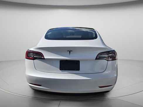 Used 2023 Tesla Model 3 Standard Range RWD image 6