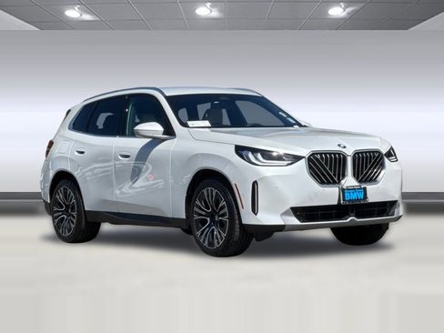Used 2026 BMW X3 xDrive30i w/ Convenience Package AWD/4WD image 6