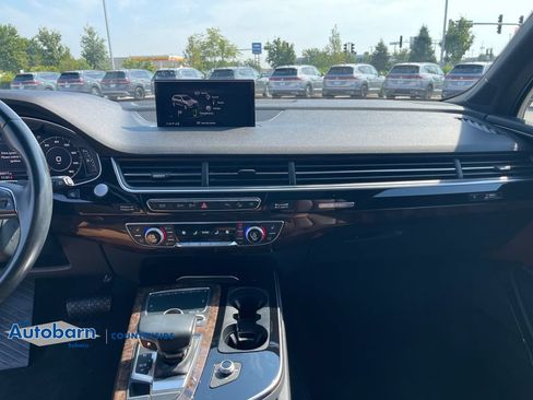 Used 2018 Audi Q7 3.0T Prestige AWD/4WD image 15