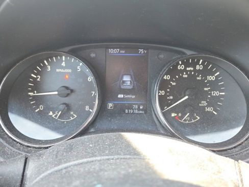 Used 2020 Nissan Rogue SV AWD/4WD image 14