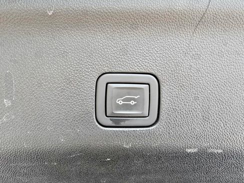 Used 2023 Cadillac Escalade Sport AWD/4WD image 37