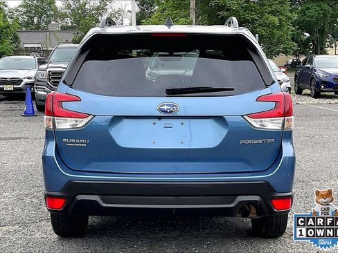 Certified 2024 Subaru Forester Premium AWD/4WD image 4