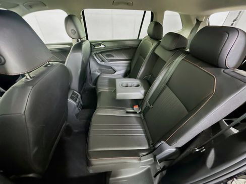 Used 2024 Volkswagen Tiguan Wolfsburg Edition image 25