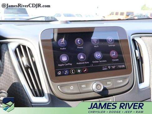 Used 2024 Chevrolet Malibu LT FWD image 32