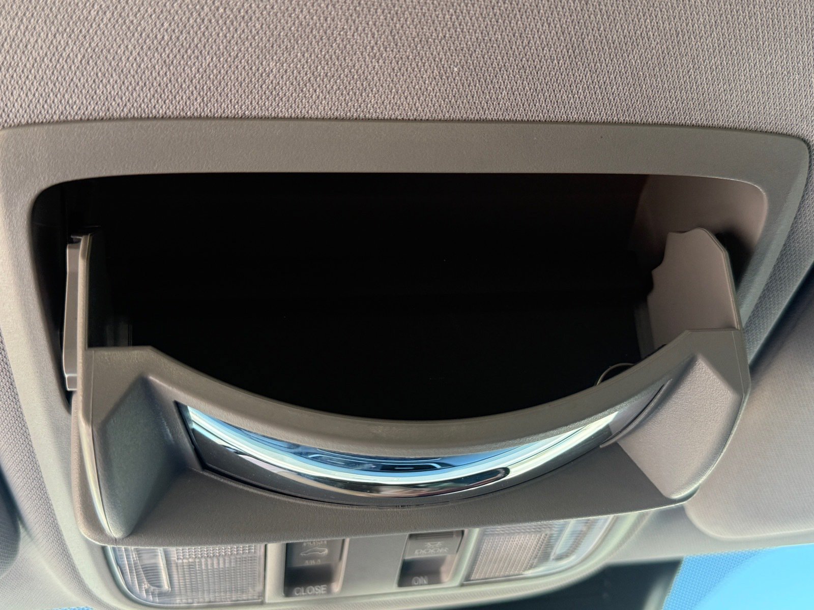 Used 2021 Honda CR-V Touring image 40