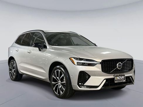 Used 2023 Volvo XC60 B6 Ultimate AWD/4WD image 9