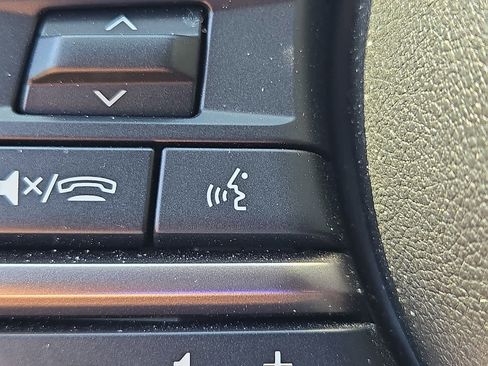 Used 2024 Subaru Outback Premium AWD/4WD image 25