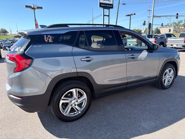 Used 2018 GMC Terrain SLE w/ Driver Convenience Package AWD/4WD image 17