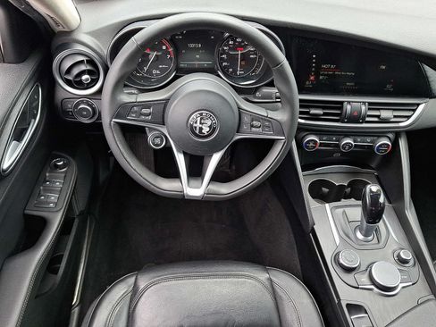 Used 2017 Alfa Romeo Giulia AWD w/ Cold Weather Package image 12