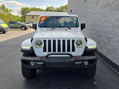 Used 2021 Jeep Wrangler Unlimited Sahara AWD/4WD image 8