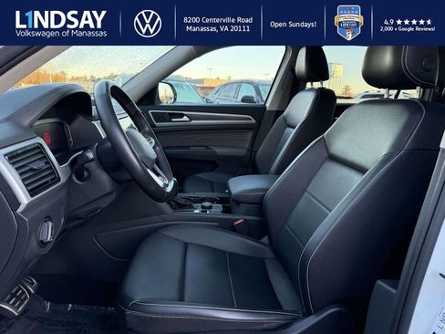 Used 2022 Volkswagen Atlas SEL R-Line image 9