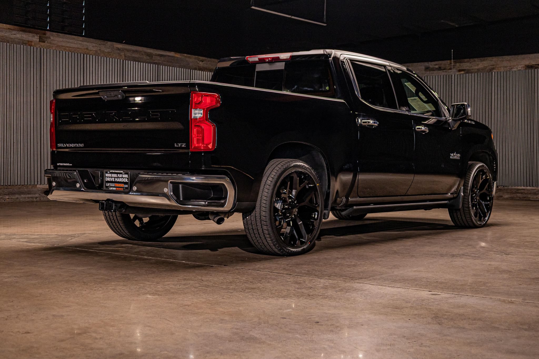 Used 2025 Chevrolet Silverado 1500 LTZ w/ LTZ Premium Texas Edition RWD image 13