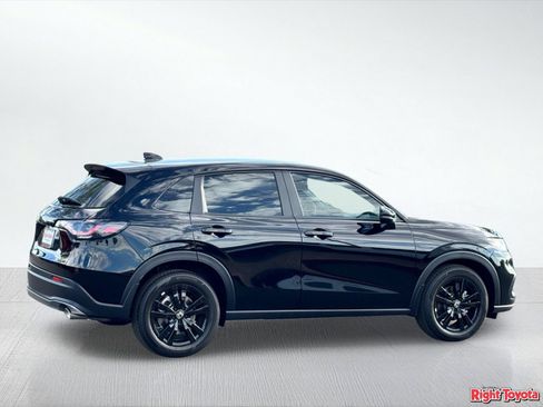 Used 2026 Honda HR-V Sport image 5