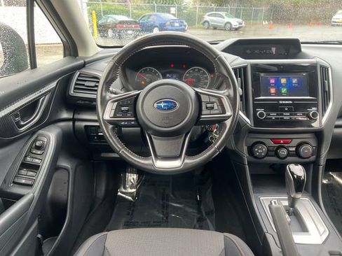Used 2018 Subaru Crosstrek 2.0i Premium w/ Moonroof Package image 16