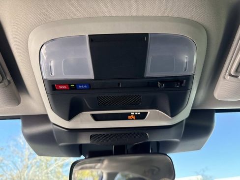 Certified 2025 Subaru Crosstrek 2.0i Premium image 41