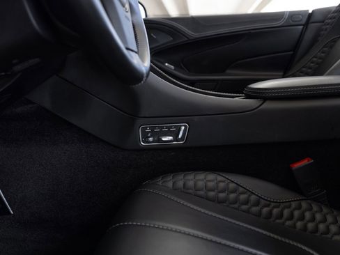 Used 2015 Aston Martin Vanquish Volante RWD image 55
