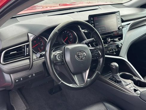 Used 2023 Toyota Camry XSE FWD image 14