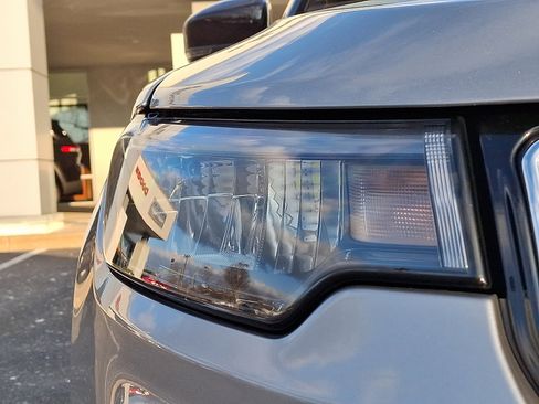 Certified 2022 Jeep Compass Limited w/ Sun and Sound Group image 9