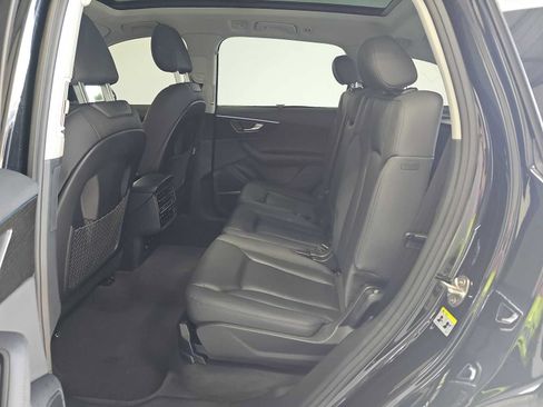 Used 2023 Audi Q7 2.0T Premium Plus w/ Premium Plus Package AWD/4WD image 13
