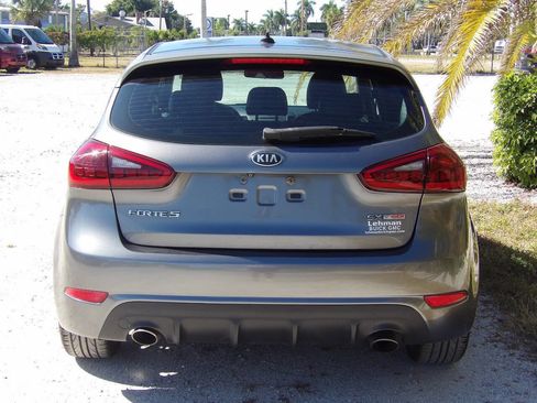 Used 2016 Kia Forte SX image 6