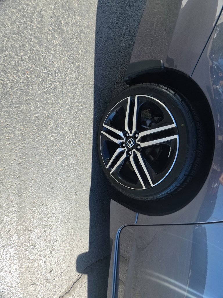 Used 2017 Honda Accord Sport image 10