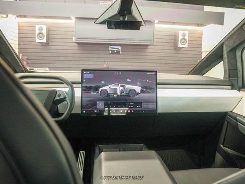 Used 2024 Tesla Cybertruck AWD Crew Cab image 17