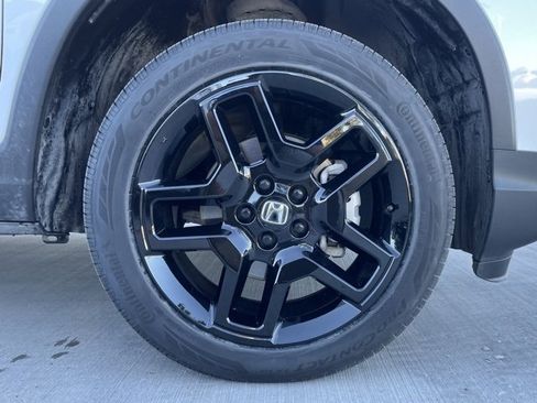 Used 2025 Honda Passport Black Edition image 21