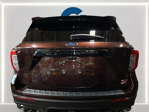 Used 2020 Ford Explorer ST w/ ST Street Pack image 12