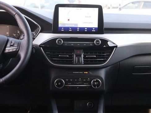 Used 2020 Ford Escape SEL image 24