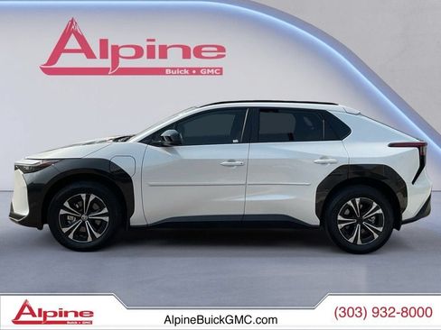 Used 2025 Toyota bZ4X AWD w/ Weather Package image 2
